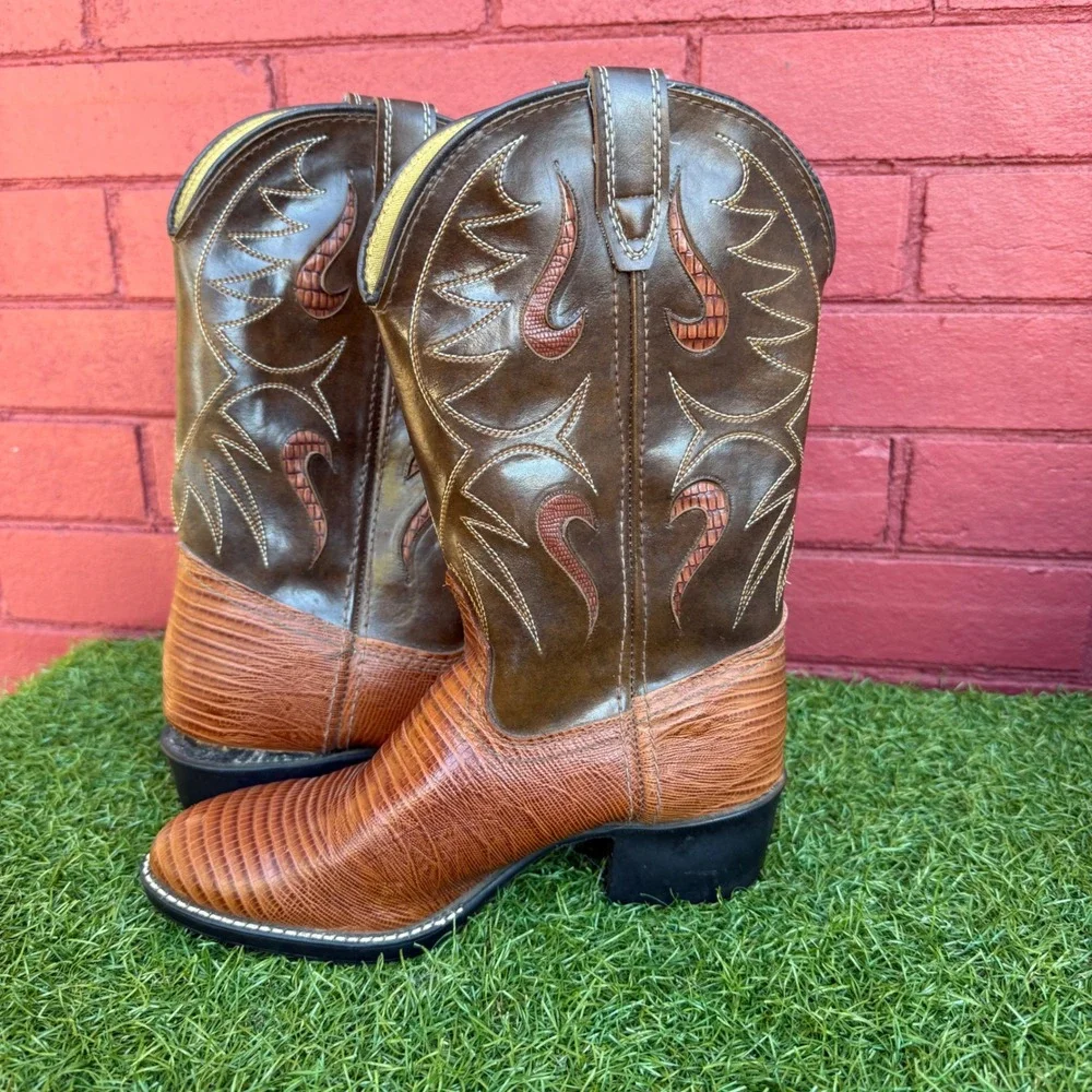 Old West heel has